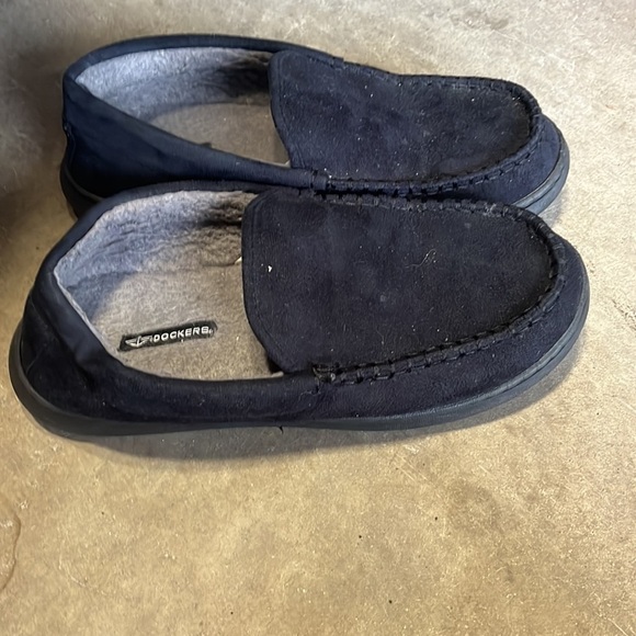 Black men’s dockers slippers, size 10 - Picture 2 of 5